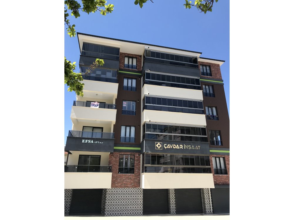 Yıldırım mahallesinde 3+1  ortak kullanım garajı olan çarşı merkeze yakın konumu güzel sıfır kupon daire satılıktır